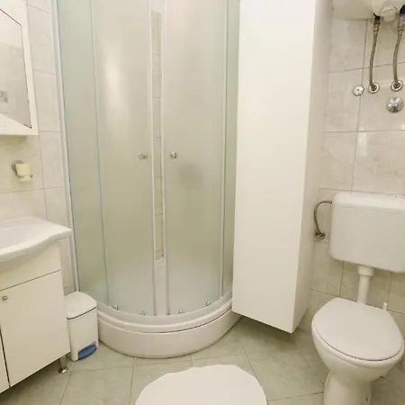 Apartman Lucky A2 In A Quiet Location *