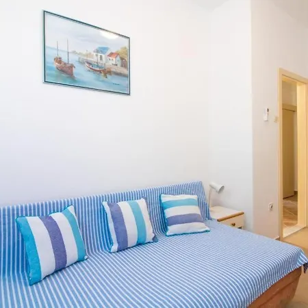 Lucky A2 In A Quiet Location * Baška